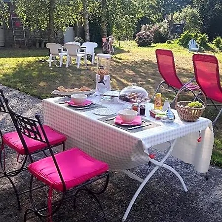 D'hotes La Clef Des Champs Normandie Manche 50 Bed and Breakfast 3*